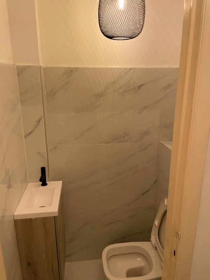 Appartement place Léopold 1er à la panne à 100m de la plage Esterno foto