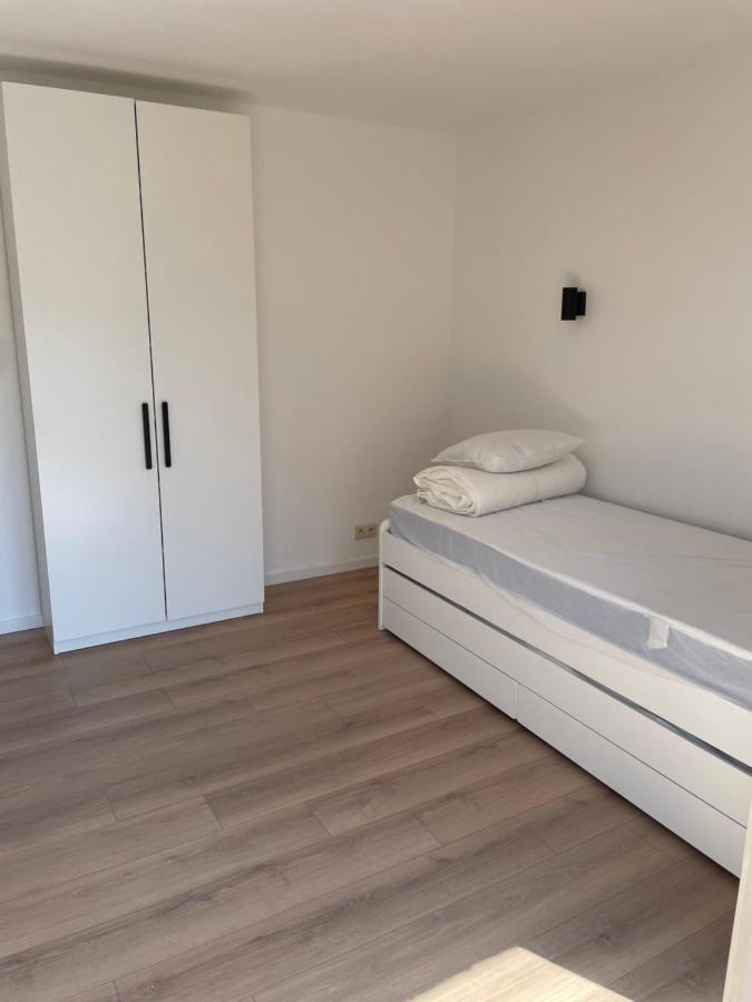 Appartement place Léopold 1er à la panne à 100m de la plage Esterno foto