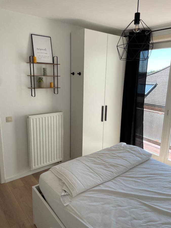 Appartement place Léopold 1er à la panne à 100m de la plage Esterno foto